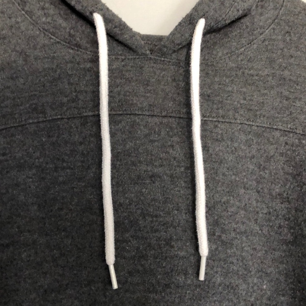 Drawstring hoodie - Picture 2 of 5